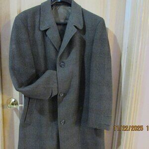 English Gentleman's heavy overcoat by Velcuna